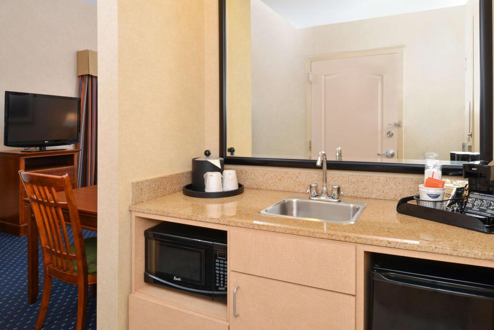 Hotel Hampton And South Fredericksburg