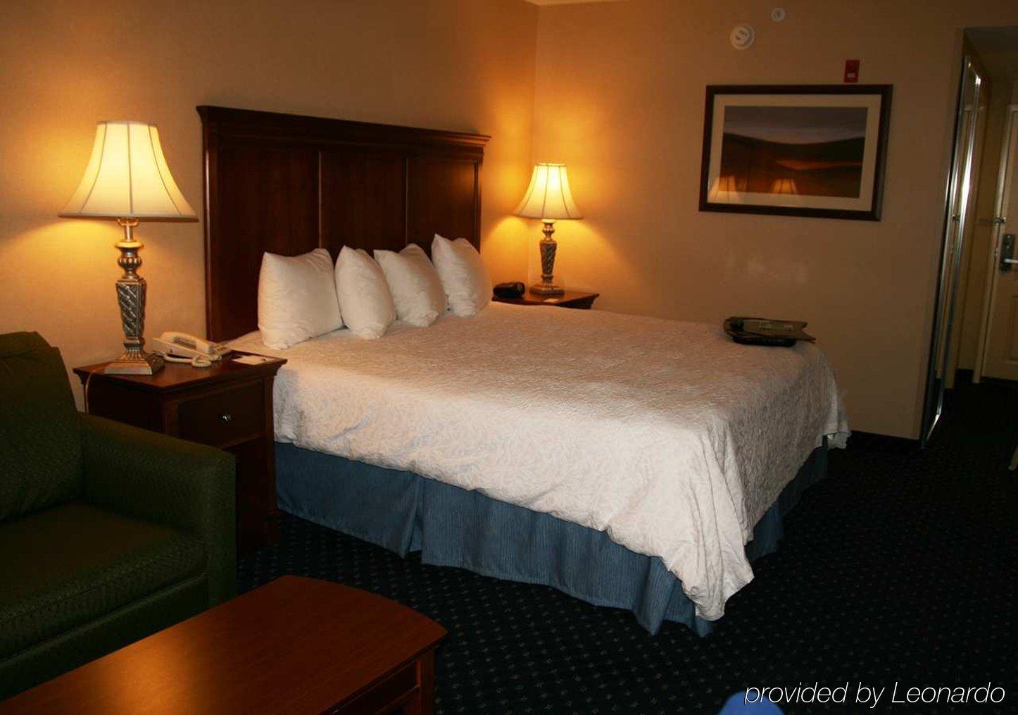 Hotel Hampton And South