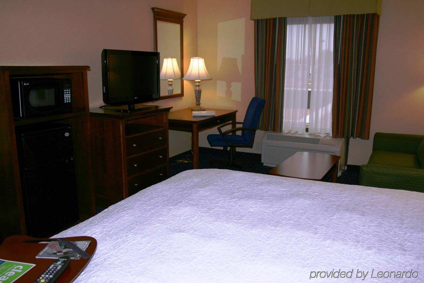 Hampton And South 3* Fredericksburg